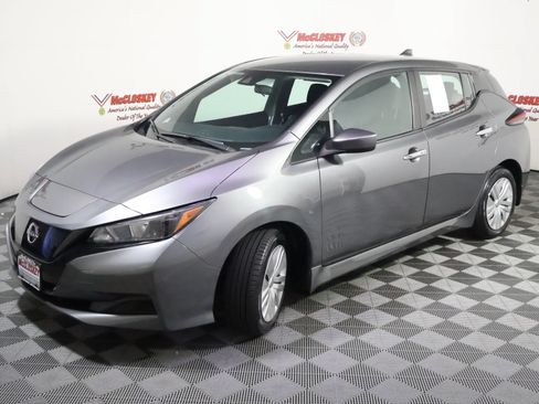 Used 2025 Nissan Leaf S FWD image 15