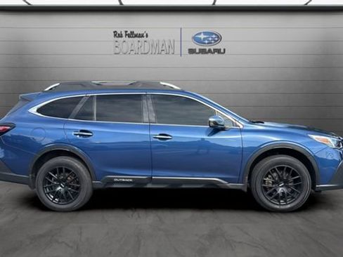 Used 2022 Subaru Outback Touring XT AWD/4WD image 3