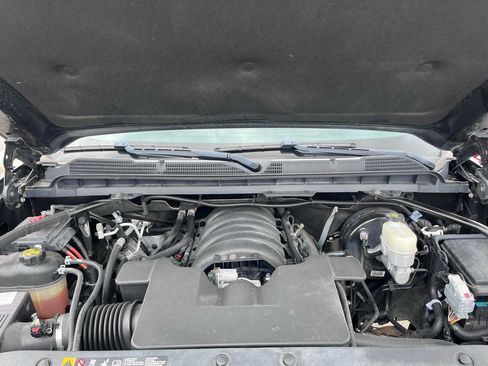 Used 2019 Chevrolet Silverado 1500 LT AWD/4WD image 36
