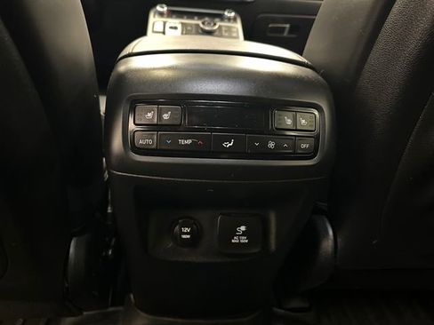 Used 2023 Hyundai Palisade SEL w/ Premium Package AWD/4WD image 25