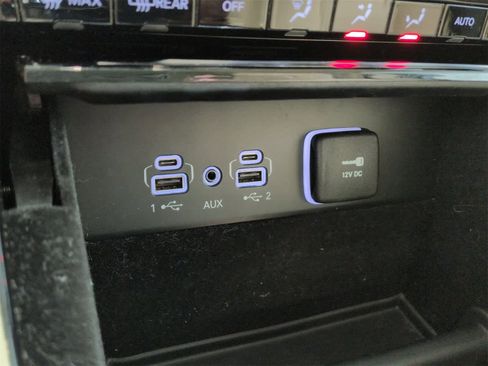 Certified 2021 Jeep Grand Cherokee L Limited image 34