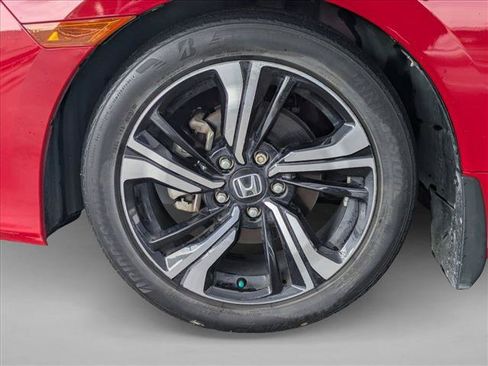Used 2017 Honda Civic Touring image 9