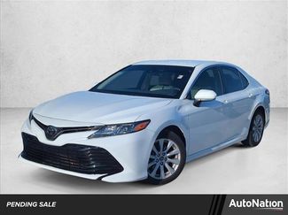 Used 2018 Toyota Camry LE w/ Convenience Package video 1