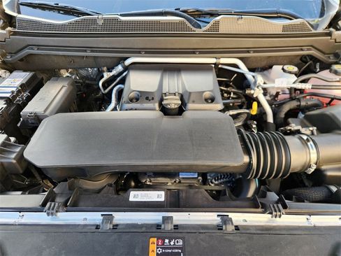 New 2025 GMC Canyon Elevation w/ Convenience Package image 20