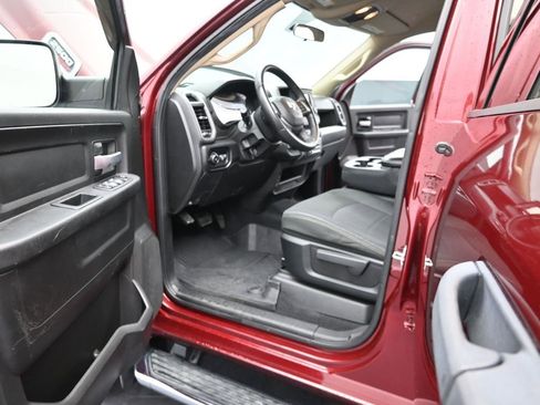 Used 2019 RAM 2500 Tradesman image 16