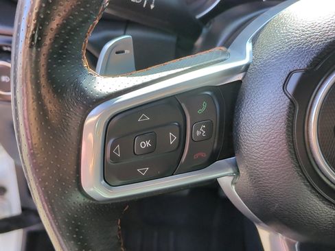 Used 2021 Jeep Wrangler Unlimited Rubicon AWD/4WD image 17