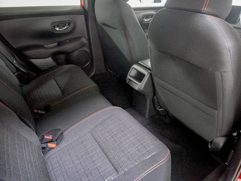 Certified 2026 Honda HR-V Sport image 32