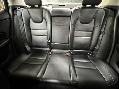 Used 2024 Volvo S60 B5 Core FWD image 15