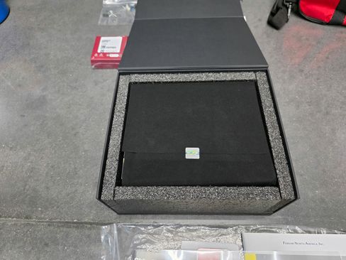 Used 2025 Ferrari Roma Spider image 57