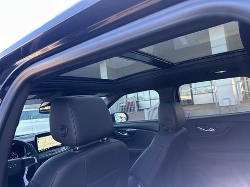 Used 2023 Chevrolet Blazer RS w/ Enhanced Convenience Package FWD image 28
