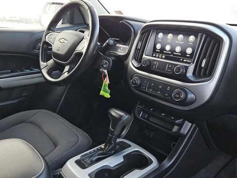 Used 2019 Chevrolet Colorado LT image 32
