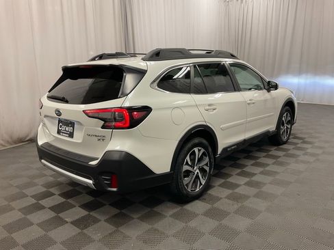 Used 2022 Subaru Outback Limited XT AWD/4WD image 2