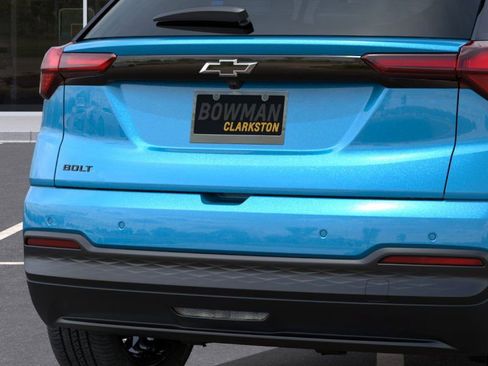 New 2027 Chevrolet Bolt LT w/ Comfort Package FWD image 14