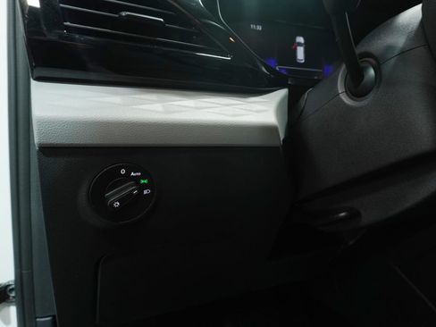 Certified 2023 Volkswagen Taos S FWD image 19