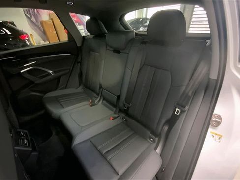 Used 2025 Audi Q5 Premium Plus w/ Premium Plus AWD/4WD image 26