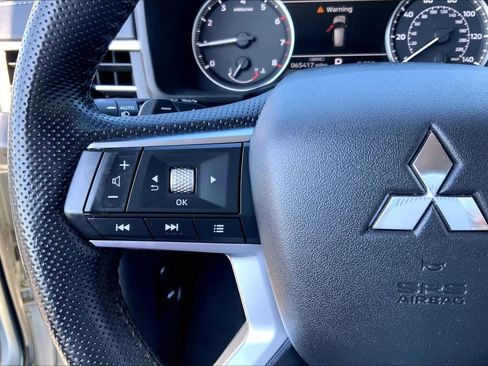 Used 2022 Mitsubishi Outlander SE FWD image 20