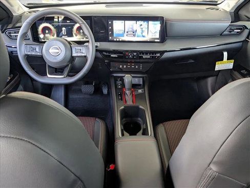 New 2026 Nissan Kicks SR FWD image 13