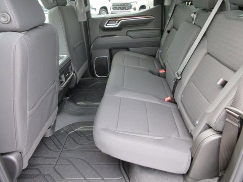 New 2026 Chevrolet Silverado 1500 RST w/ Redline Edition image 14