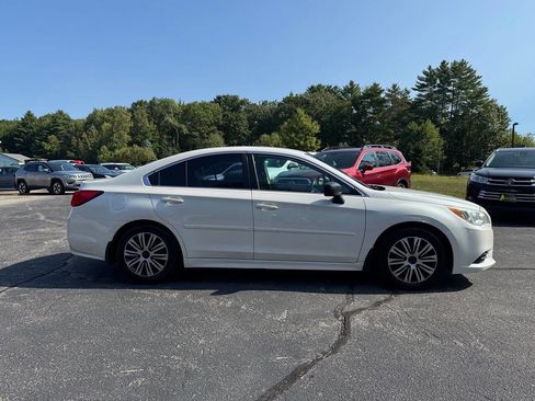 Used 2015 Subaru Legacy 2.5i image 9