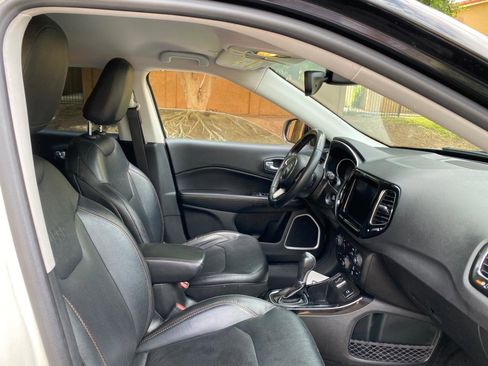 Used 2018 Jeep Compass Limited w/ Navigation Group FWD image 57