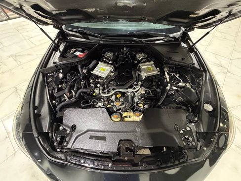 Used 2018 INFINITI Q60 3.0t Luxe RWD image 4