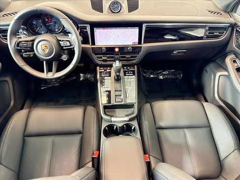 Used 2026 Porsche Macan Turbo AWD/4WD image 20