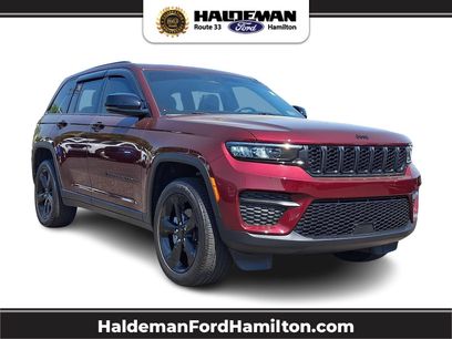 Used 2024 Jeep Grand Cherokee Altitude