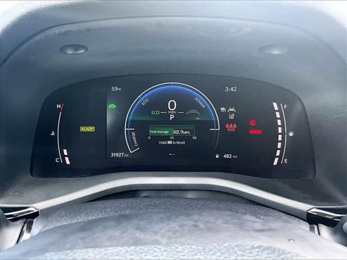 Used 2025 Toyota Camry LE image 25