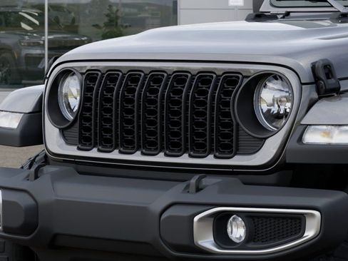New 2025 Jeep Gladiator Sport image 11