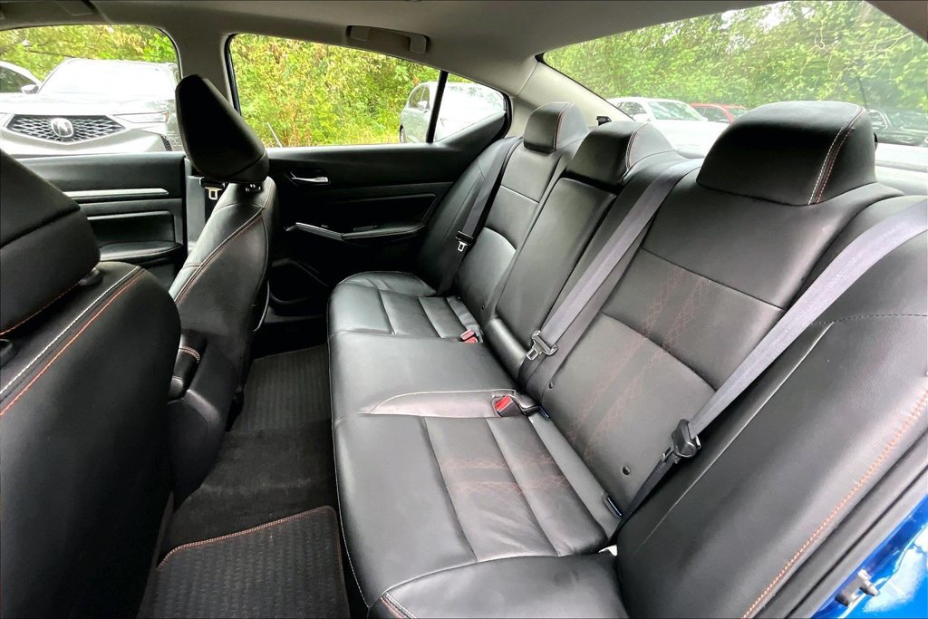 Used 2025 Nissan Altima 2.5 SR w/ SR Premium Package FWD image 36