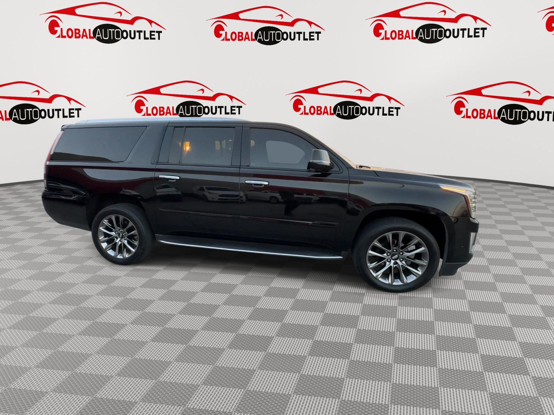 Used 2020 Cadillac Escalade ESV Luxury w/ Escalade Sport Edition AWD/4WD image 9