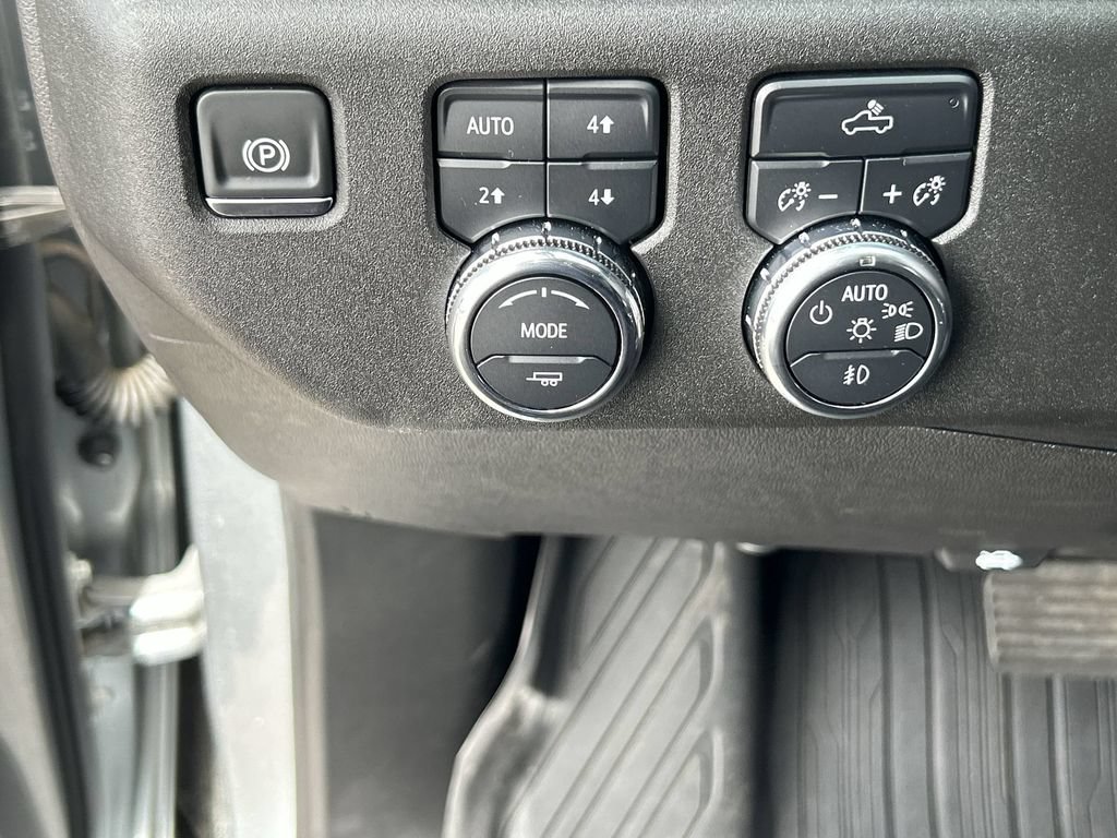 Used 2025 GMC Sierra 1500 Elevation AWD/4WD image 18