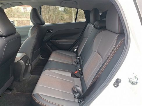 Certified 2024 Subaru Crosstrek 2.5i Limited w/ Crosstrek Mirror Package image 10