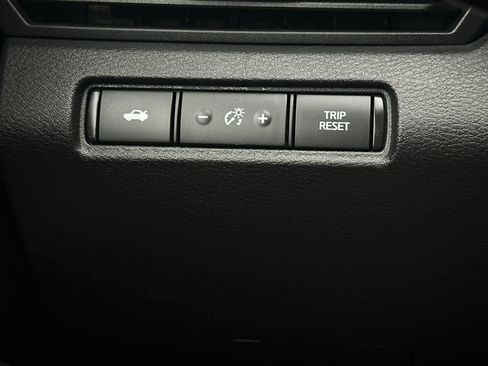 Used 2022 Nissan Altima 2.5 SR image 31