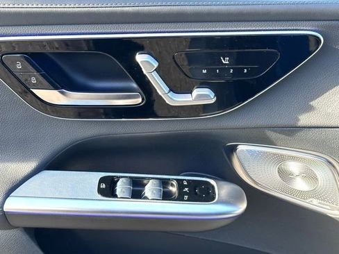 New 2025 Mercedes-Benz GLC 350e 4MATIC image 22