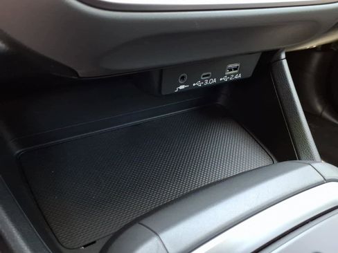 Certified 2025 Subaru Crosstrek 2.0i Premium AWD/4WD image 37
