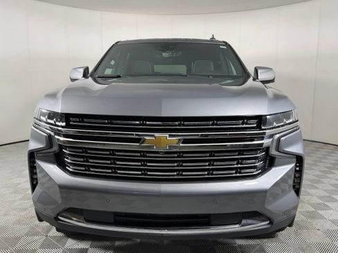 Used 2021 Chevrolet Tahoe Premier w/ Premium Package RWD image 12