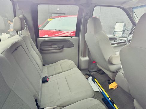Used 2006 Ford F250 XL image 12