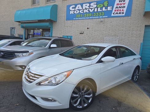 Used 2011 Hyundai Sonata SE FWD image 3