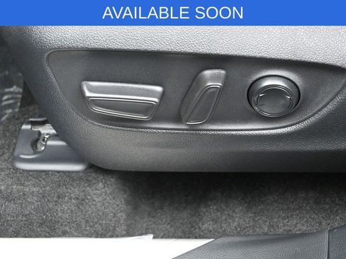 Certified 2026 Toyota Highlander Platinum AWD/4WD image 10