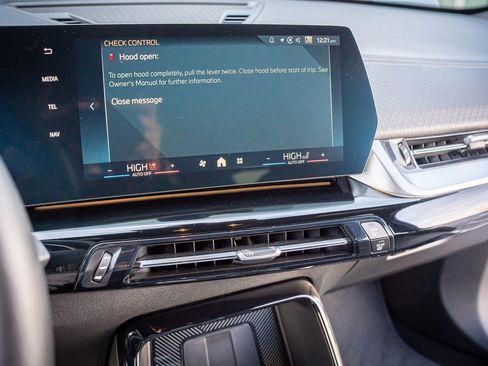 Used 2025 BMW X2 xDrive28i image 20