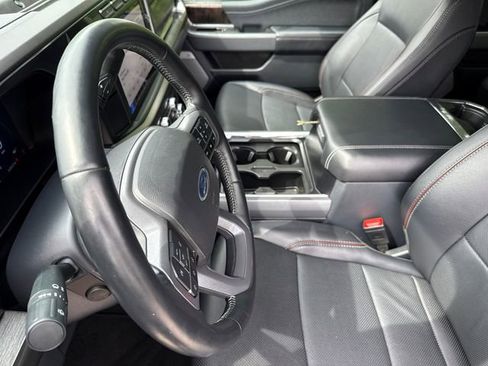 Used 2024 Ford F250 Lariat w/ Sport Appearance Package AWD/4WD image 19