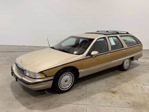 Used 1994 Buick Roadmaster Estate RWD image 2