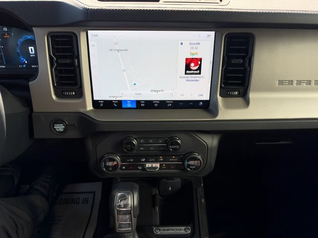 Used 2025 Ford Bronco Outer Banks AWD/4WD image 27