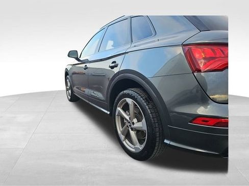 Used 2020 Audi Q5 2.0T Titanium Premium Plus image 13