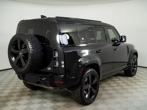 Used 2023 Land Rover Defender 110 X AWD/4WD image 29