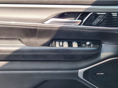 New 2026 Jeep Grand Wagoneer 4WD image 19