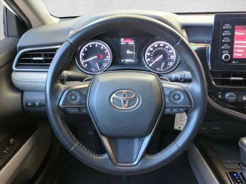 Used 2023 Toyota Camry SE FWD image 11