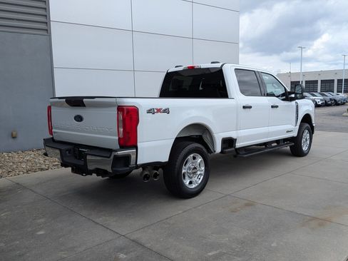 Used 2026 Ford F250 XLT AWD/4WD image 4