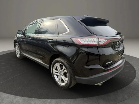 Used 2018 Ford Edge Titanium w/ Equipment Group 301A AWD/4WD image 7